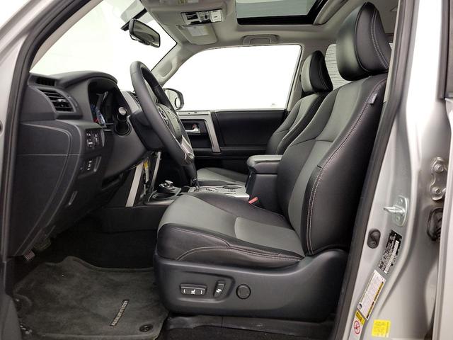 Photo of 2015 Silver Toyota 4Runner