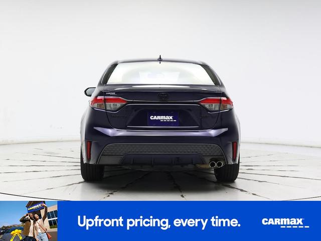 Photo of 2021 Blue Toyota Corolla