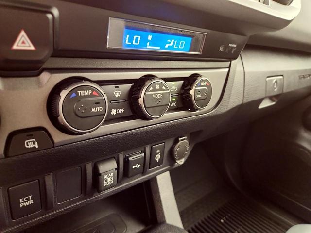 Photo of 2023 Silver Toyota Tacoma