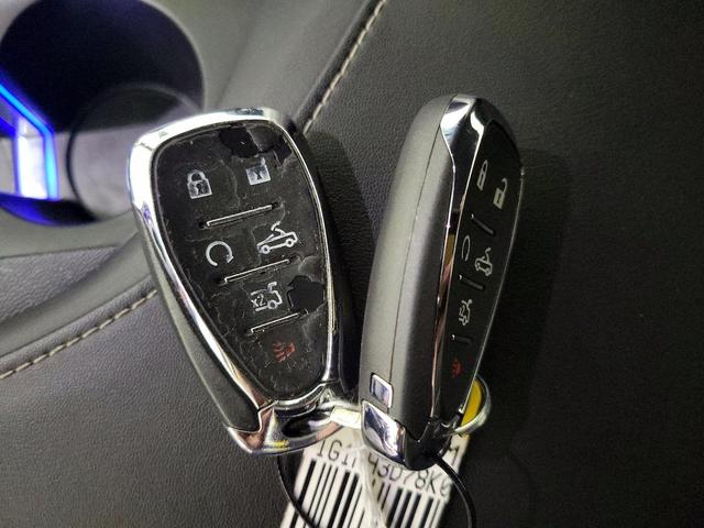 Photo of 2019 Silver Chevrolet Camaro