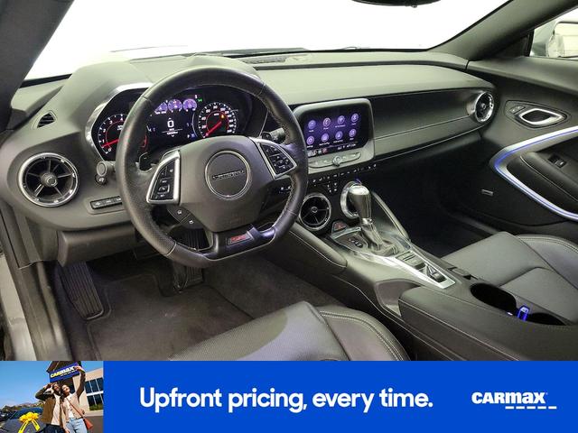 Photo of 2019 Silver Chevrolet Camaro