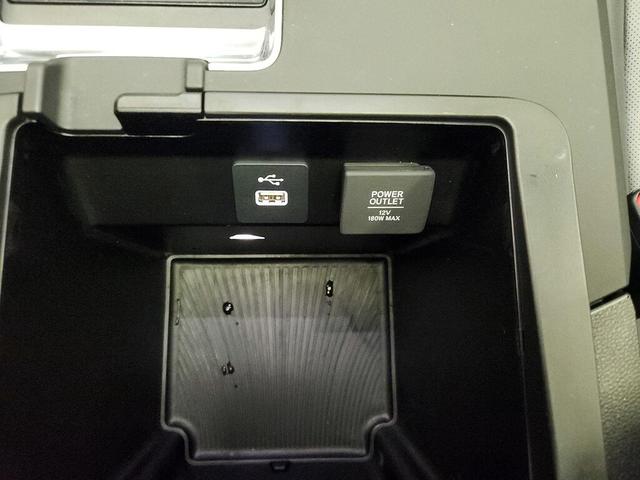 Photo of 2022 Black Acura MDX