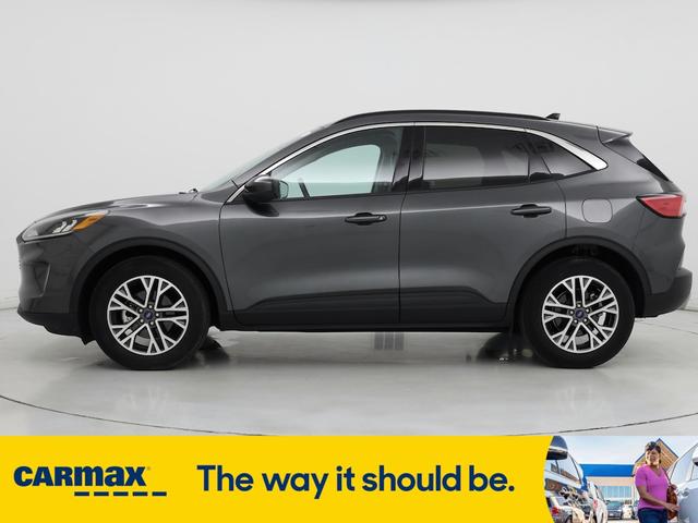 Photo of 2020 Gray Ford Escape