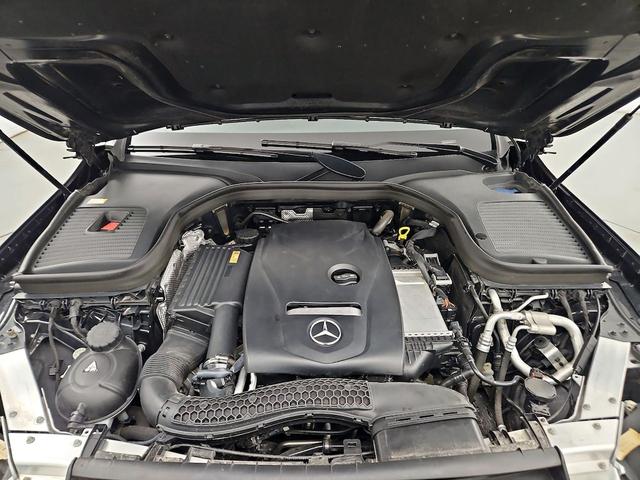 Photo of 2016 Black Mercedes-Benz GLC-Class