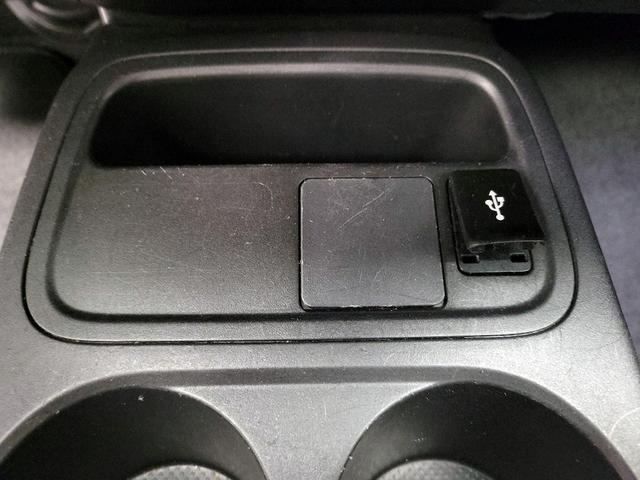 Photo of 2020 Silver Mitsubishi Mirage