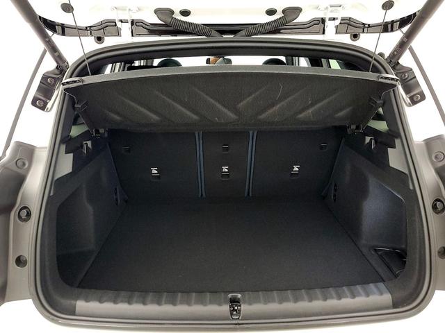 Photo of 2025 White MINI Countryman