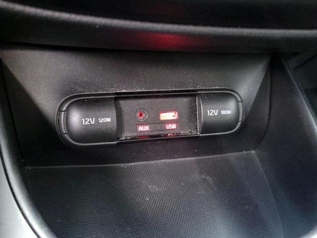 Photo of 2017 Silver Kia Soul