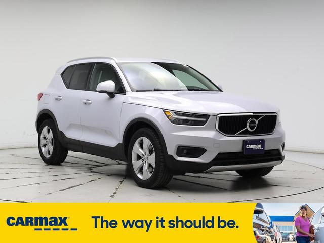 2021 Volvo XC40