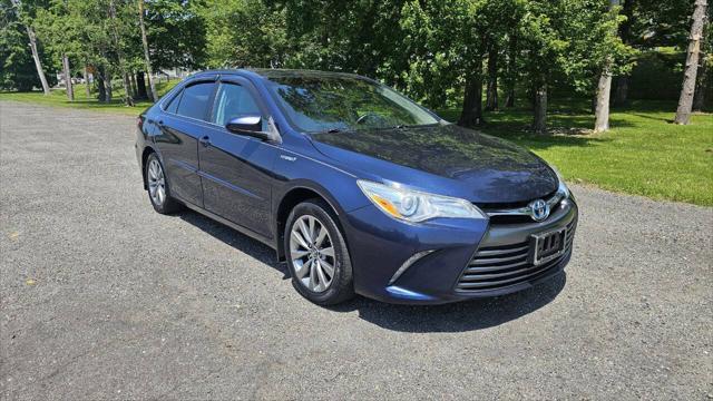 2016 Toyota Camry Hybrid
