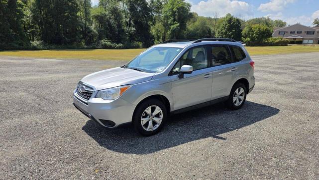 Photo of 2015 Ice Silver Metallic Subaru Forester