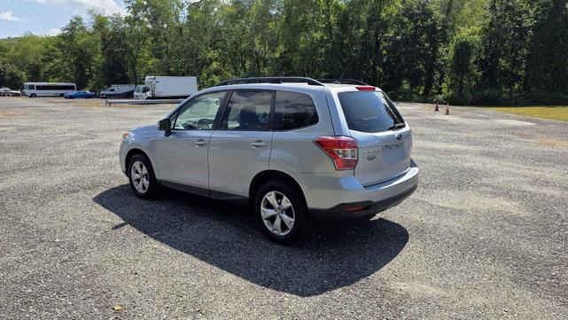 Photo of 2015 Ice Silver Metallic Subaru Forester