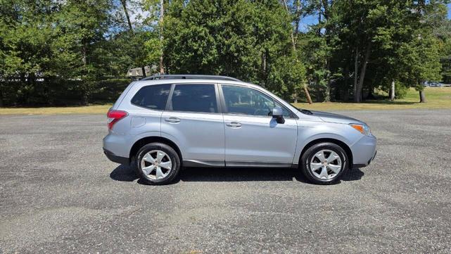 Photo of 2015 Ice Silver Metallic Subaru Forester