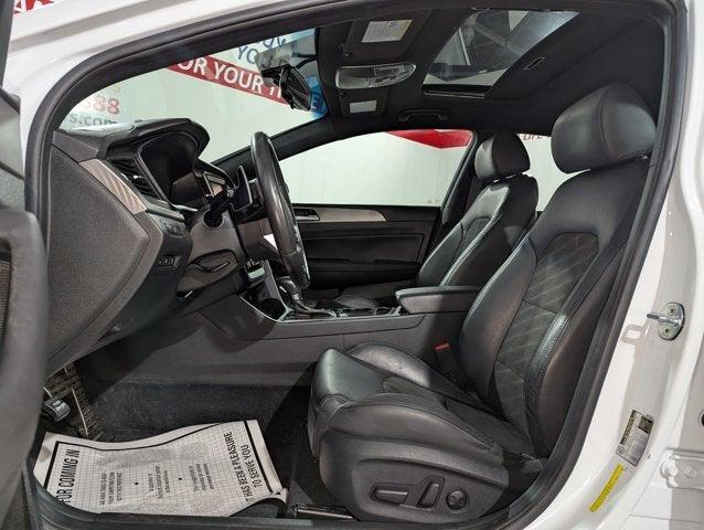 Photo of 2018 Quartz White Pearl Hyundai SONATA