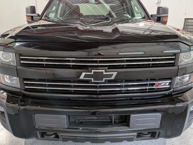 Photo of 2019 Black Chevrolet Silverado 2500
