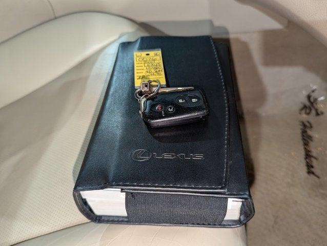 Photo of 2011 Starfire Pearl Lexus LS 460