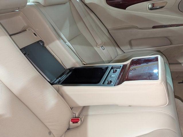 Photo of 2011 Starfire Pearl Lexus LS 460