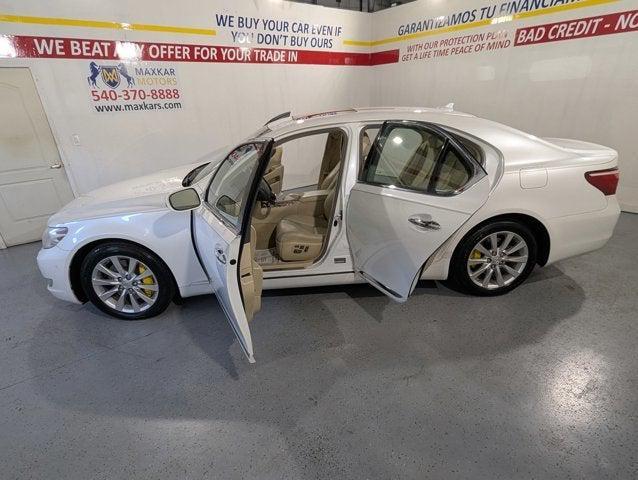 Photo of 2011 Starfire Pearl Lexus LS 460