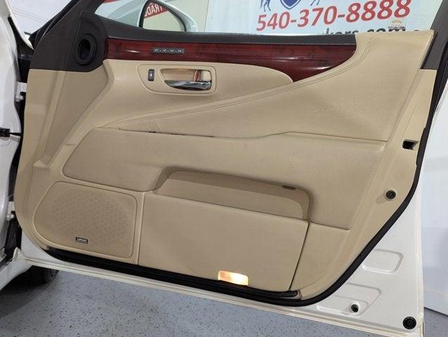 Photo of 2011 Starfire Pearl Lexus LS 460