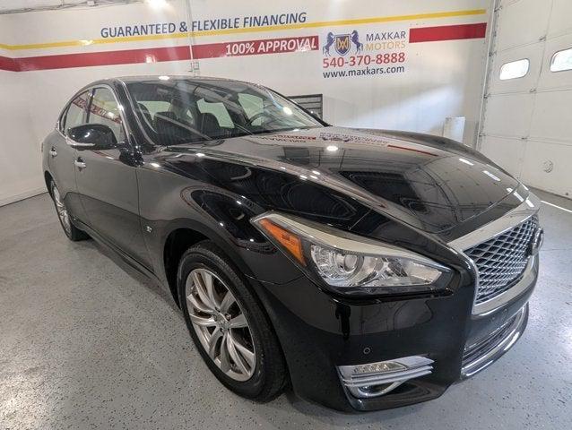2015 Infiniti Q70