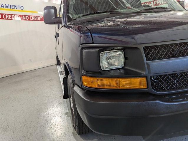 Photo of 2013 Dark Blue Metallic Chevrolet Express 3500