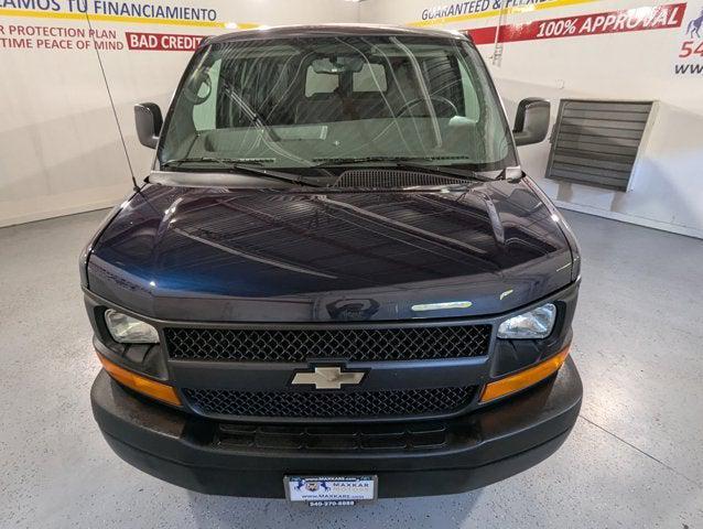 Photo of 2013 Dark Blue Metallic Chevrolet Express 3500