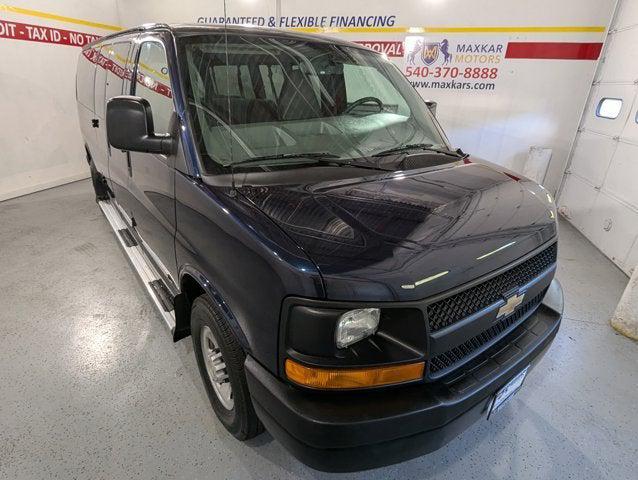 Photo of 2013 Dark Blue Metallic Chevrolet Express 3500