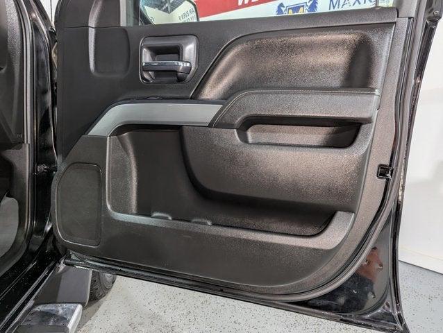 Photo of 2016 Black Chevrolet Silverado 1500