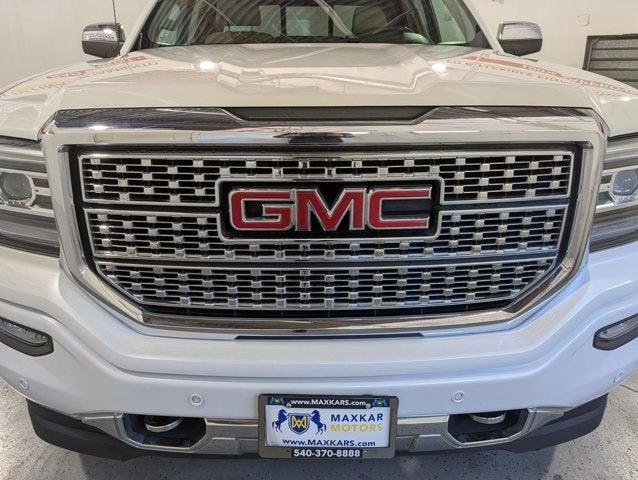 Photo of 2017 White Frost Tricoat GMC Sierra 1500