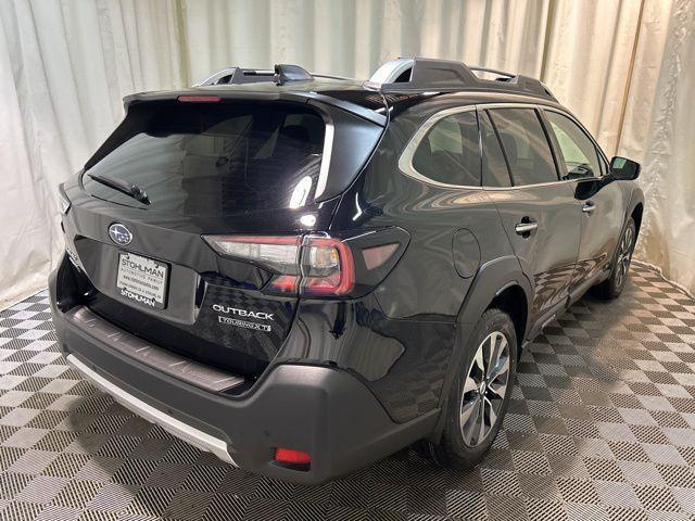 Photo of 2025 Crystal Black Silica Subaru Outback