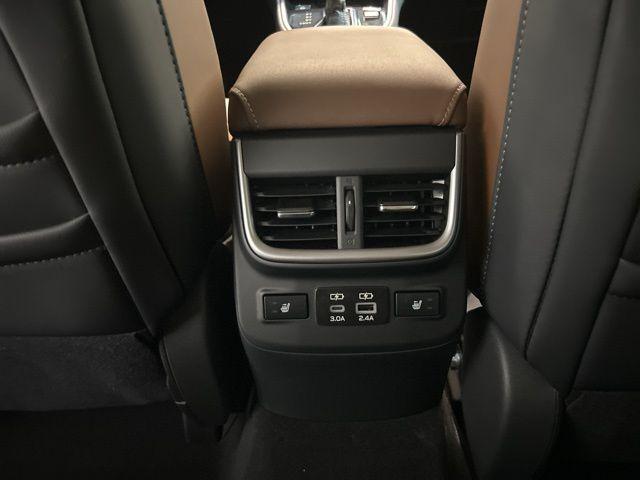 Photo of 2025 Crystal Black Silica Subaru Outback