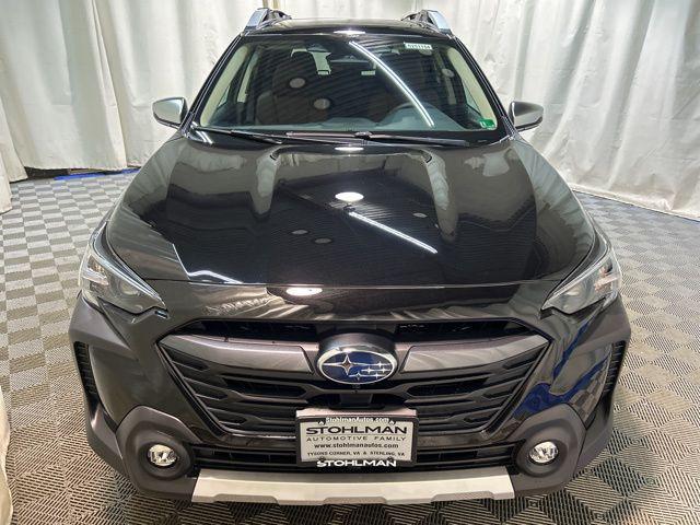 Photo of 2025 Crystal Black Silica Subaru Outback
