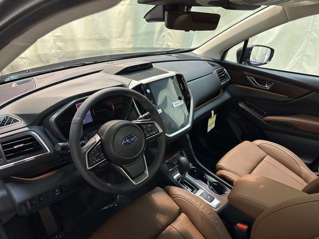Photo of 2025 Magnetite Gray Metallic/Crystal Black Silica Subaru Ascent