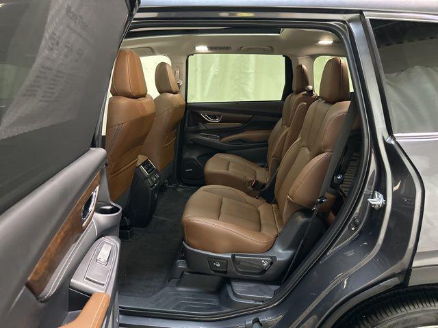 Photo of 2025 Magnetite Gray Metallic/Crystal Black Silica Subaru Ascent