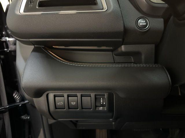 Photo of 2025 Magnetite Gray Metallic/Crystal Black Silica Subaru Ascent