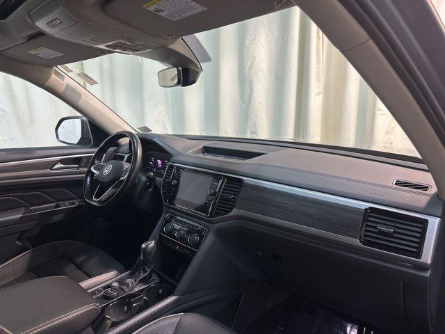 Photo of 2021 Platinum Gray Metallic Volkswagen Atlas