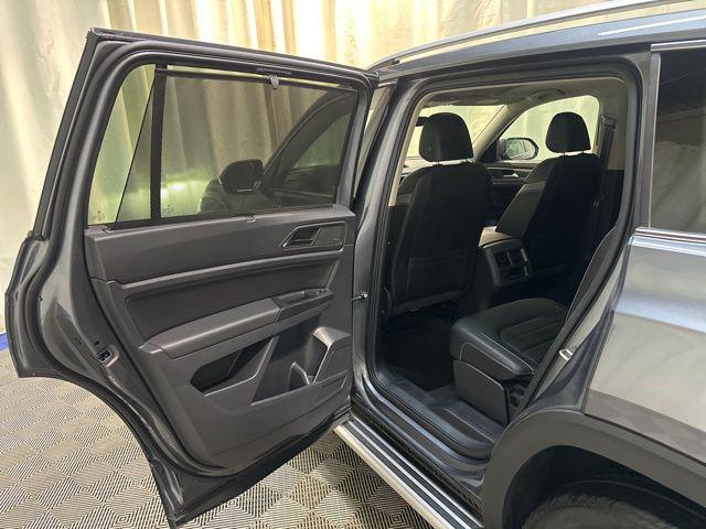 Photo of 2021 Platinum Gray Metallic Volkswagen Atlas