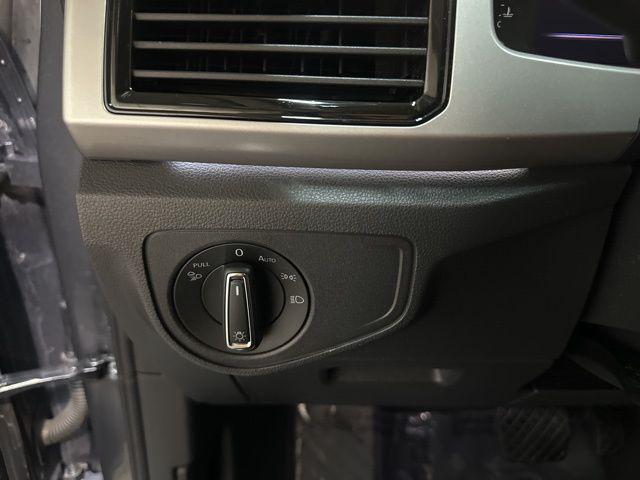 Photo of 2021 Platinum Gray Metallic Volkswagen Atlas