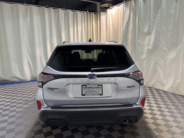 Photo of 2025 Ice Silver Metallic Subaru Forester Hybrid