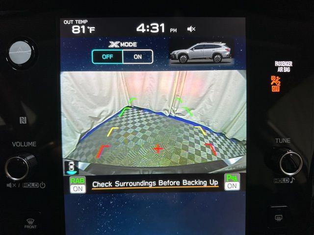 Photo of 2025 Ice Silver Metallic Subaru Outback
