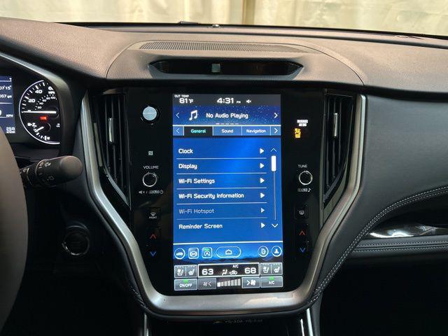Photo of 2025 Ice Silver Metallic Subaru Outback