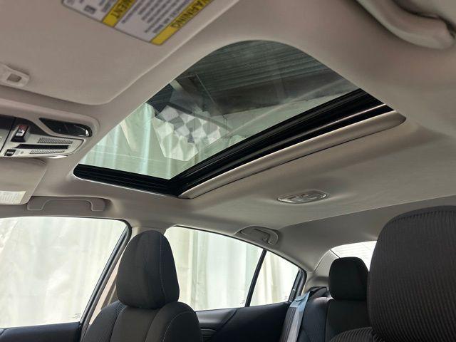 Photo of 2025 Cosmic Blue Pearl Subaru Legacy