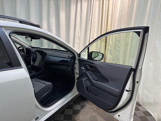 Photo of 2024 Crystal White Pearl Subaru Crosstrek