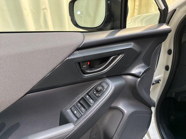 Photo of 2024 Crystal White Pearl Subaru Crosstrek