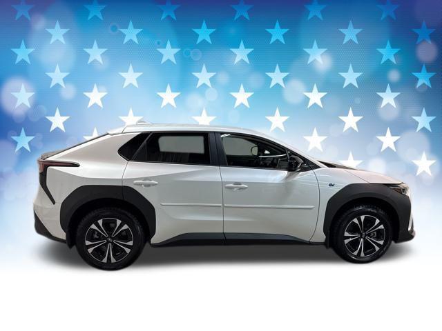Photo of 2023 Cosmic White Pearl Subaru Solterra