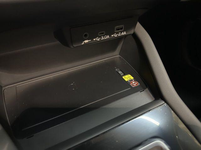 Photo of 2025 Crystal White Pearl Subaru Forester Hybrid