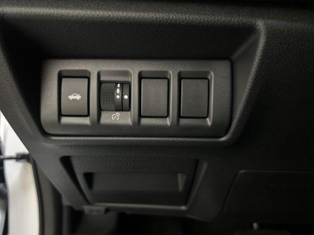Photo of 2025 Crystal White Pearl Subaru Legacy