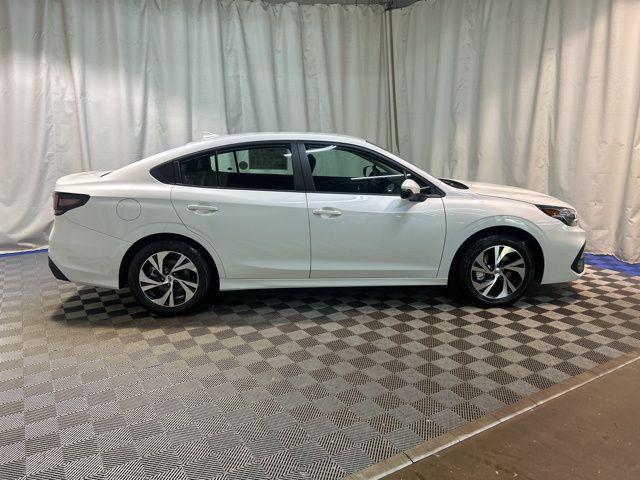 Photo of 2025 Crystal White Pearl Subaru Legacy