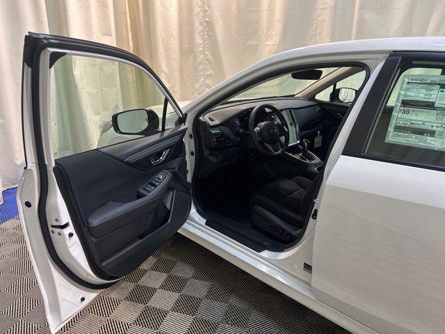 Photo of 2025 Crystal White Pearl Subaru Legacy