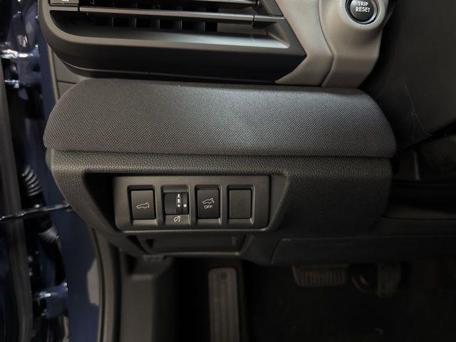 Photo of 2025 Cosmic Blue Pearl Subaru Outback