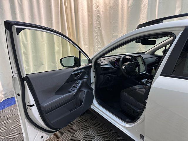 Photo of 2025 Crystal White Pearl Subaru Crosstrek